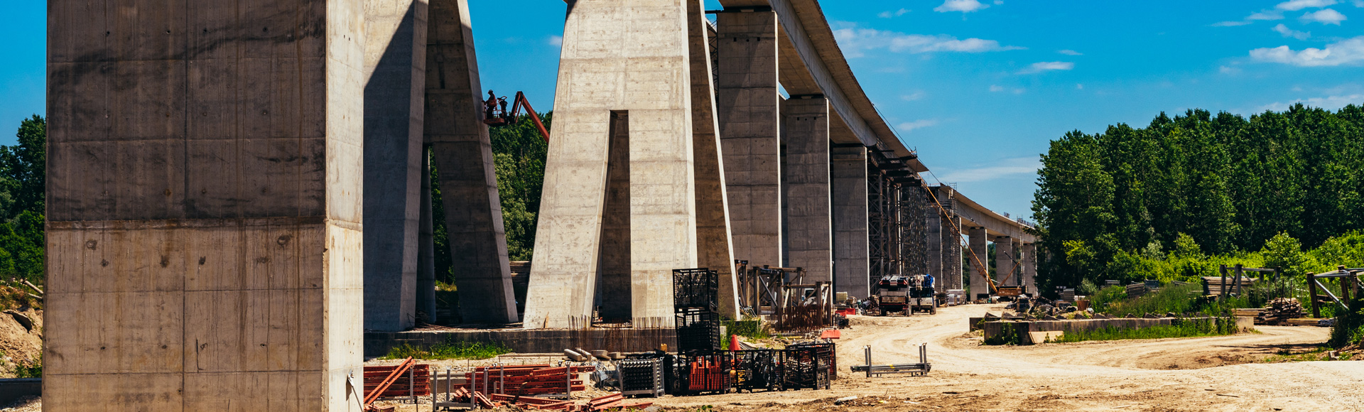 Construction of the Čortanovci viaduct
